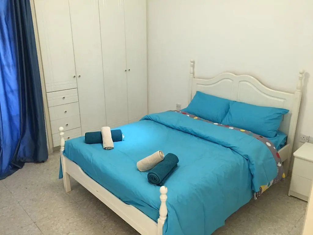Mavros Court Apartment Larnaca Cypern